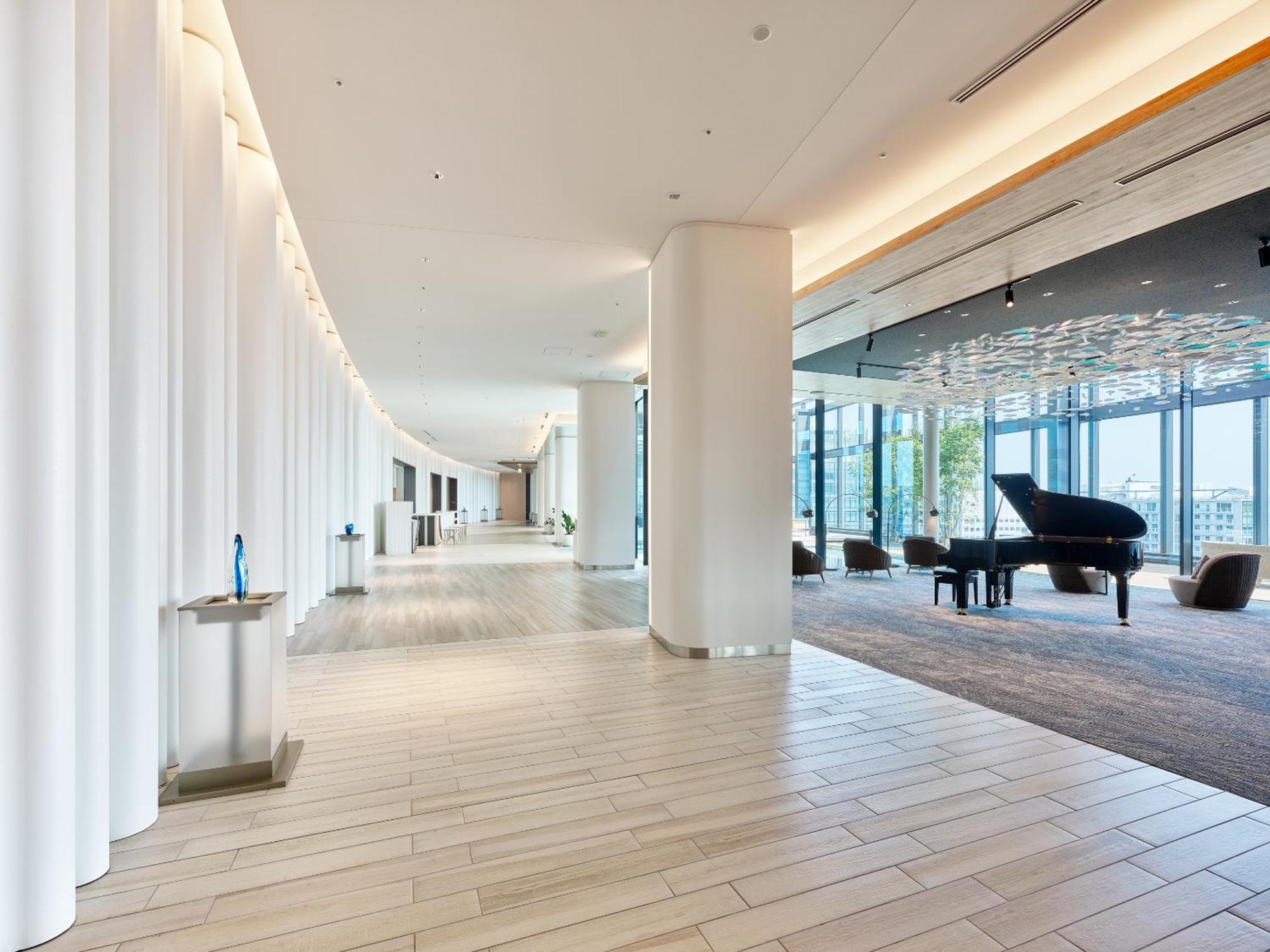 Mitsui Garden Hotel Yokohama Minatomirai Premier Buitenkant foto The lobby