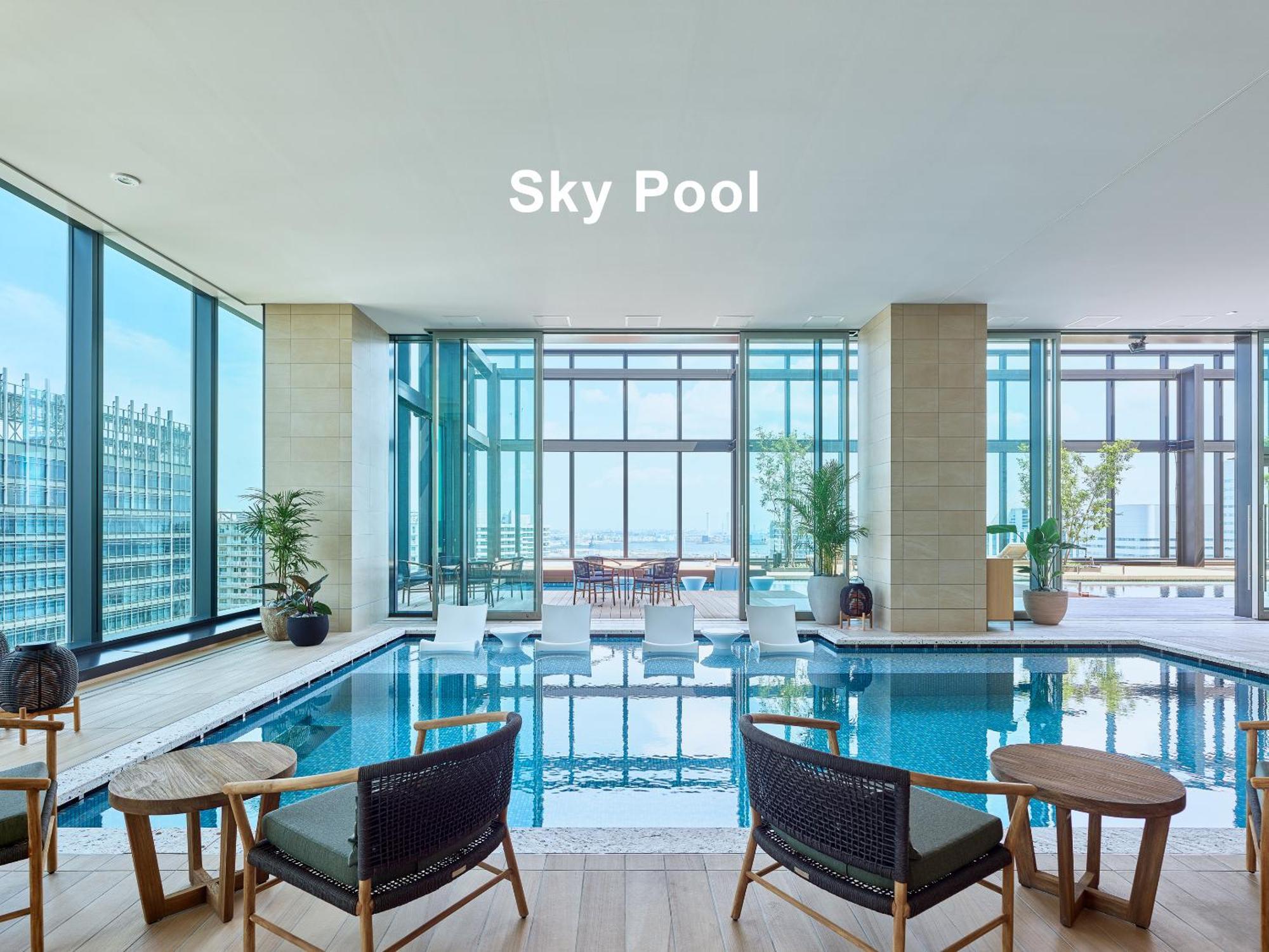 Mitsui Garden Hotel Yokohama Minatomirai Premier Buitenkant foto Sky Pool